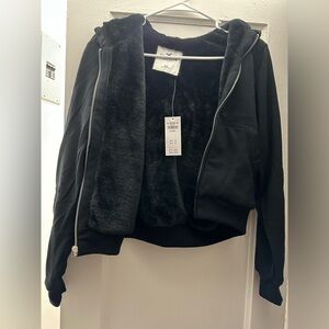 Hollister faux fur teddy lined zip up hoodie (BRAND NEW)